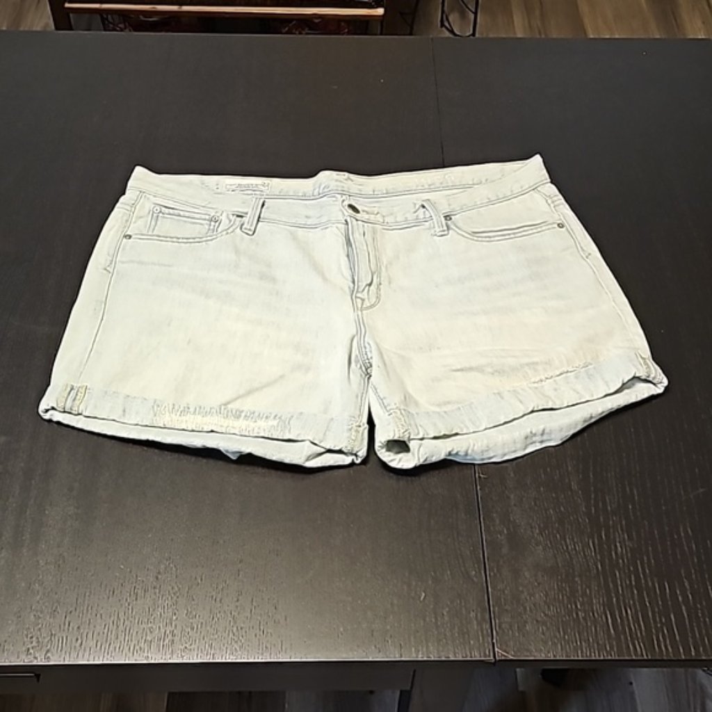 Gap Cuffed Denim Short